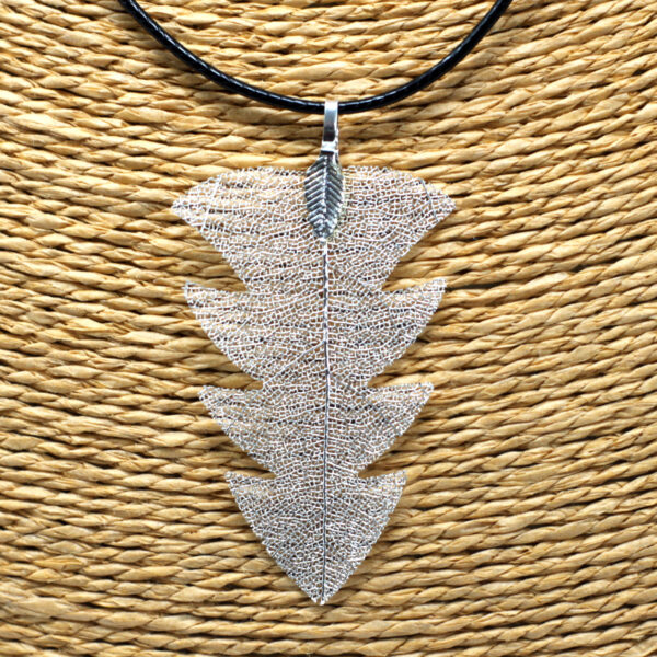 Collier - Sapin Festif - Argent- Vendu par 1