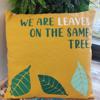 Housse de Coussin en Coton Imprimé - We are Leaves - Jaune- Vendu par 1