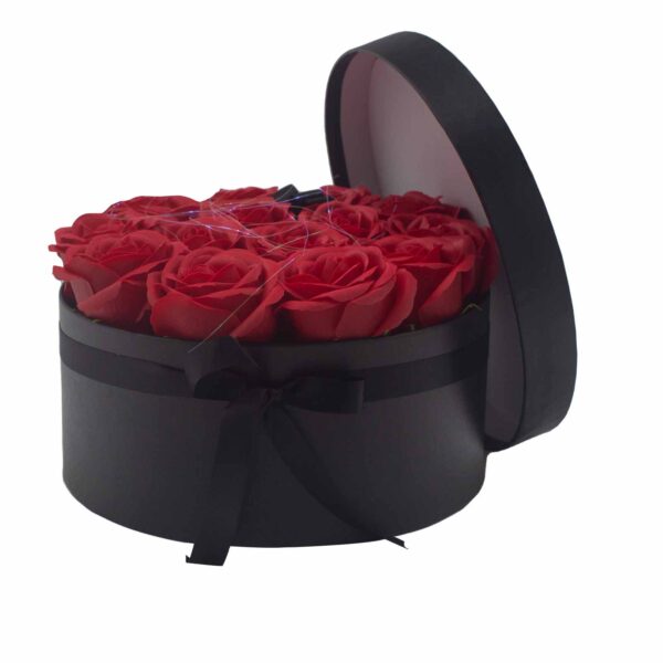 Bouquet cadeau de fleurs de savon - 14 roses rouges - Rond- Vendu par 1 – Image 2
