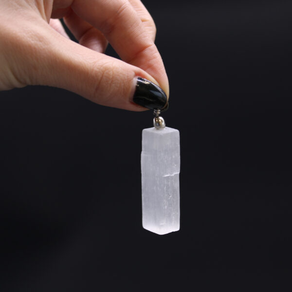 Pendentif naturel en sélénite- Vendu par 1 – Image 4
