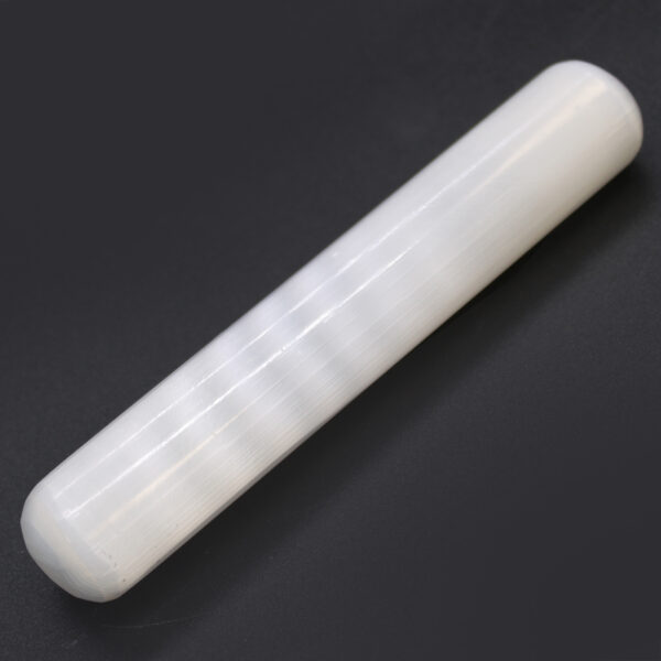 Baguette de sélénite - 16 cm (rond aux deux extrémités)- Vendu par 1 – Image 3