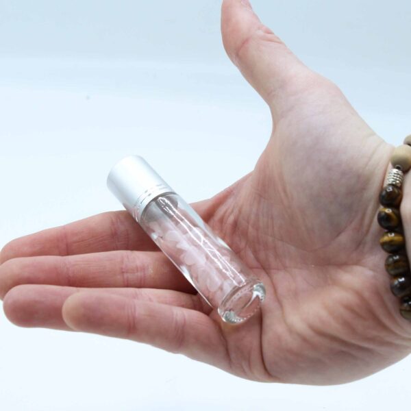 Bouteille à rouleau d'huile essentielle de pierre précieuse - Sodalite - Bouchon argenté + embout à rouleau de pierre précieuse pour bouteille de 5 ml - Sodalite- Vendu par 1 – Image 4