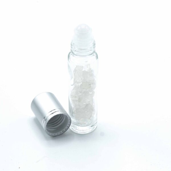 Bouteille à rouleau d'huile essentielle de pierre précieuse - Quartz de roche - Bouchon argenté + embout à rouleau de pierre précieuse pour bouteille de 5 ml - Quartz de roche- Vendu par 1