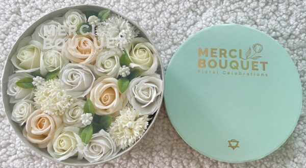 Boîte Ronde - Bénédictions de Mariage - Blanc & Ivoire- Vendu par 1