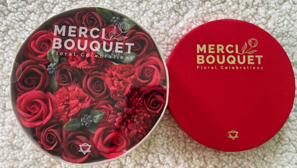 Boîte Ronde - Roses Rouges Classiques- Vendu par 1