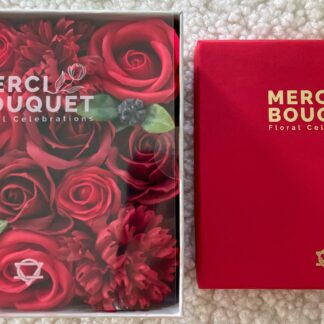 Boîte Carrée - Roses Rouges Classiques- Vendu par 1