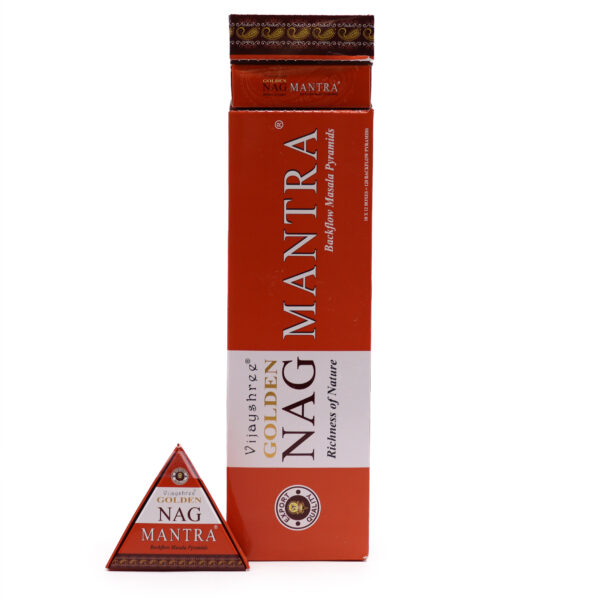 42g Jumbo Golden Nag - Cônes d'encens Mantra Back Flow- Vendu par 1