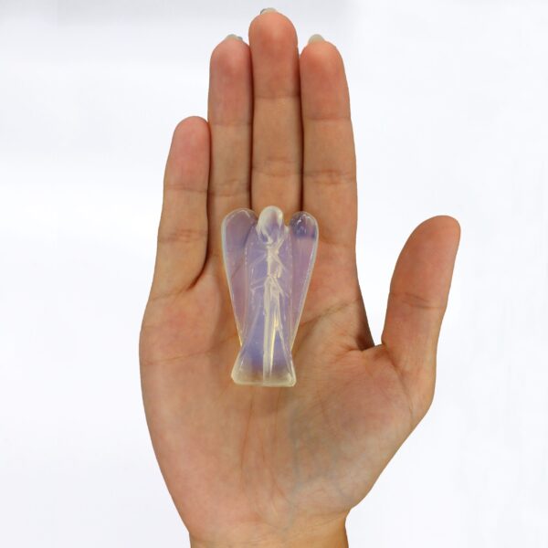 Ange en pierre précieuse sculptée à la main - Opalite- Vendu par 1 – Image 3
