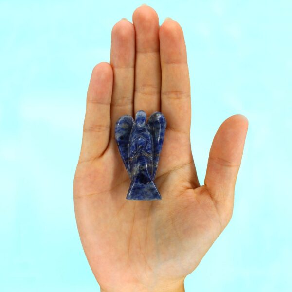 Ange en pierre précieuse sculptée à la main - Sodalite- Vendu par 1 – Image 3