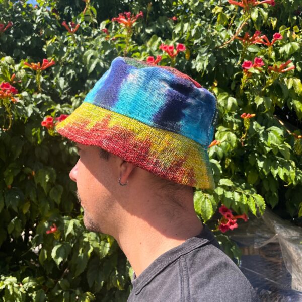 Chapeau de Festival Boho Patché en Chanvre et Coton - Tiedye- Vendu par 1 – Image 2