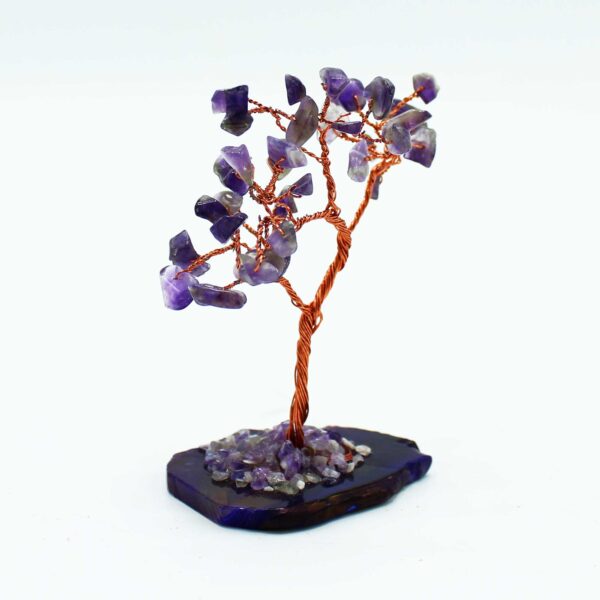 Arbre à pierres précieuses - Améthyste sur base d'agate naturelle (35 pierres)- Vendu par 1 – Image 2