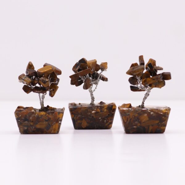 Mini arbres de pierres précieuses sur base d'orgonite - Oeil de tigre (15 pierres)- Vendu par 1 – Image 2