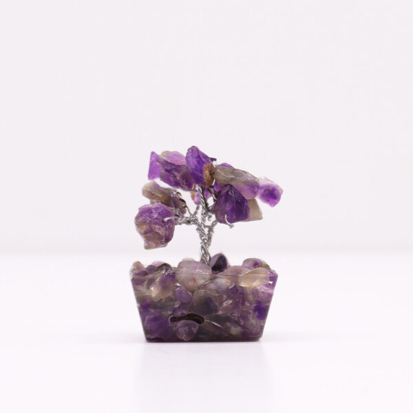 Mini arbres de pierres précieuses sur base d'orgonite - Améthyste (15 pierres)- Vendu par 1