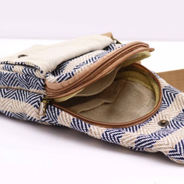 Sac à bandoulière en coton naturel - Tan et marine- Vendu par 1 – Image 4