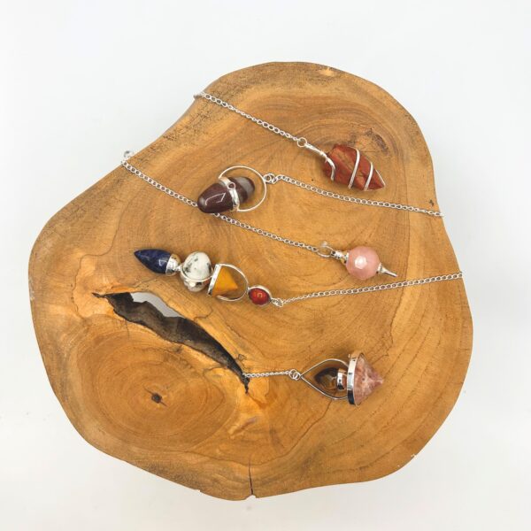 Pendule Lanterne de Vie en Pierres Précieuses - Agate Noire et Quartz Rose- Vendu par 1 – Image 2