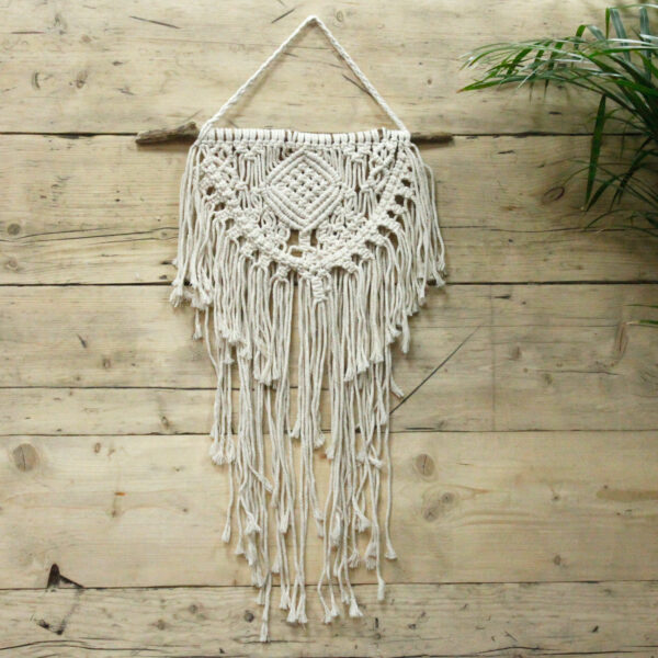 Tenture murale en macramé - Maison et coeur- Vendu par 1 – Image 2