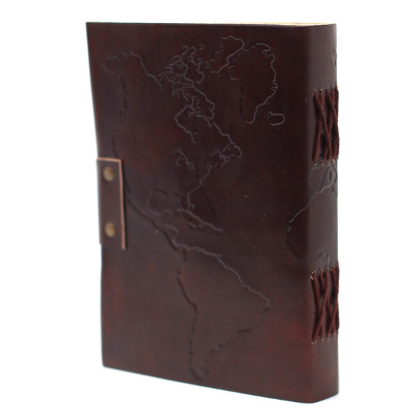 Carnet Carte du monde et coutures en cuir (18x13 cm)- Vendu par 1 – Image 4