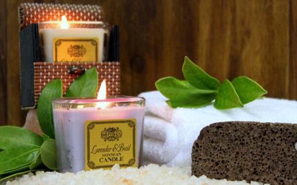 Bougie en pot de soja - Concombre et menthe- Vendu par 1 – Image 3