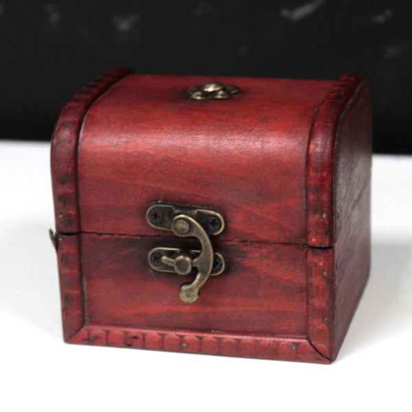 Petit coffre classique (identique à l'intérieur du Colb-23)- Vendu par 1