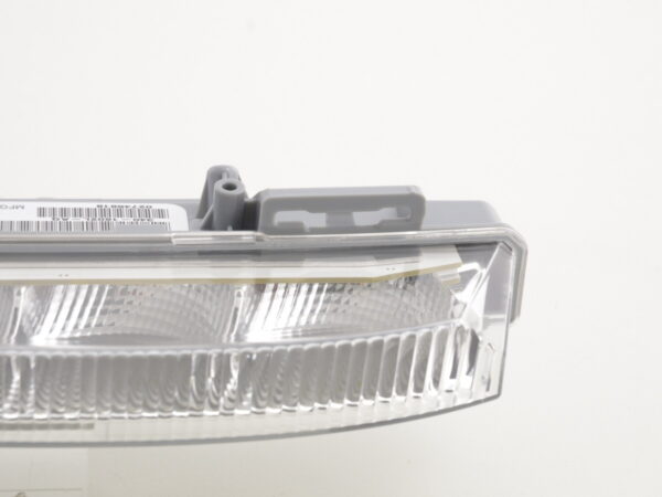 Pièces d'usure clignotant avant LED gauche Mercedes Classe C 204 12-13 - – Image 3