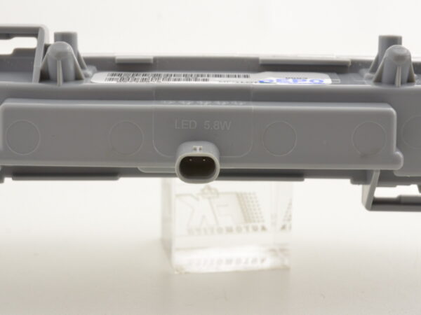 Pièces d'usure clignotant avant LED gauche Mercedes Classe C 204 12-13 - – Image 7