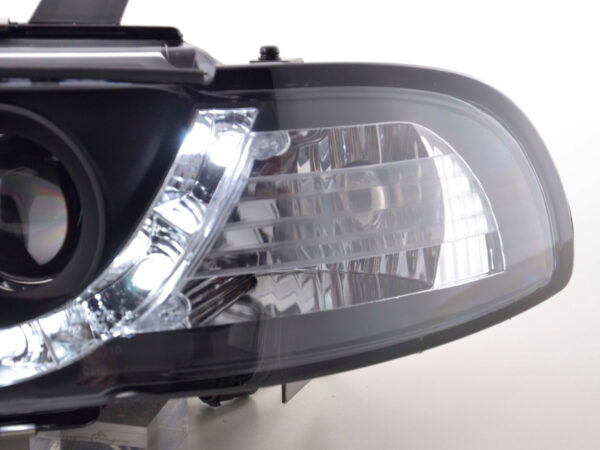 Phares Daylight LED Feux de jour LED Audi A4 B5 8D 94-99 noir - – Image 5