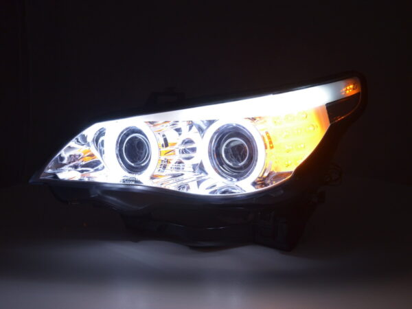 Phare avant Xenon Angel Eyes CCFL BMW Série 5 E60 / E61 03-04 chromé pour conduite à droite - – Image 4