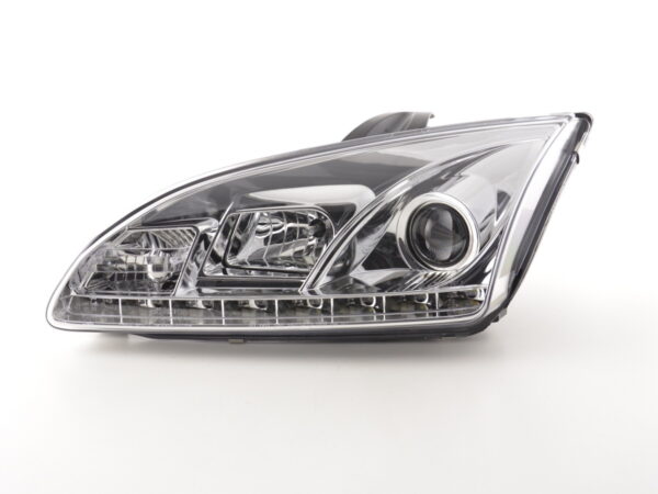 Phare Daylight à LED DRL look Ford Focus 4/5 portes. 05-08 chrome pour véhicules avec direction à droite - – Image 3