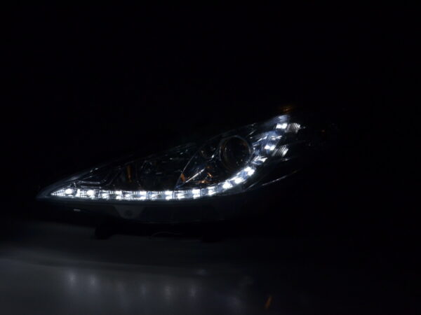 Phare Daylight LED Feux de jour LED Peugeot 207 06- chrome pour conduite à droite - – Image 2