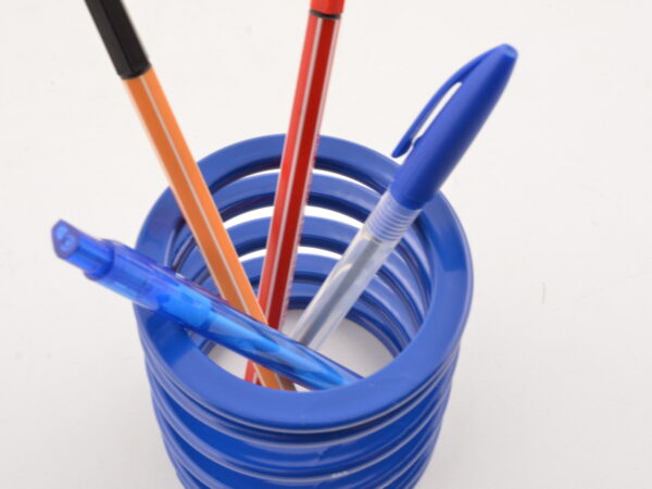 Porte-stylo FK abaissant la boîte à stylos à ressort racing design bleu - – Image 5
