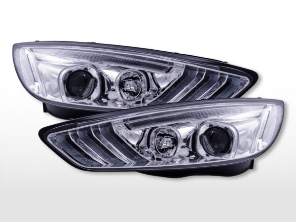 Phares diurnes avec feux diurnes à LED Ford Focus (C346) 2015-2018 chromé -