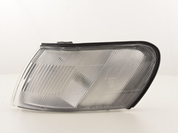 Pièces détachées clignotant avant gauche Toyota Avensis (T25) -