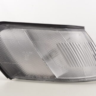 Pièces détachées clignotant avant droit Toyota Avensis (T25) -