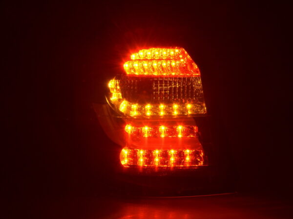 Jeu de feux arrière à LED BMW Série 1 E87 / E81 3/5 portes. 04-06 noir - – Image 5
