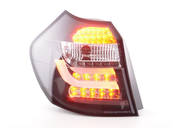 Jeu de feux arrière à LED BMW Série 1 E87 / E81 3/5 portes. 07-11 noir - – Image 2