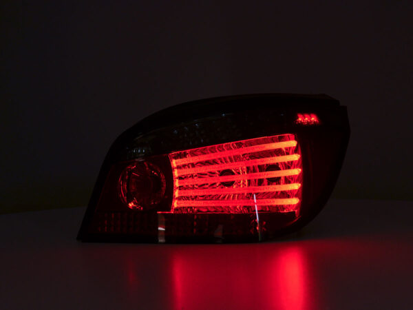 Feux arrière à LED set BMW Série 5 E60 berline 03-07 rouge / fumée - – Image 2