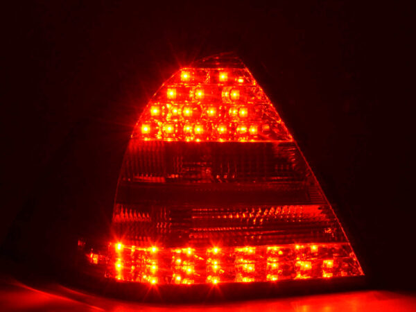 Kit feux arrière LED Mercedes Classe C W203 Limo 01-04 rouge / clair - – Image 4