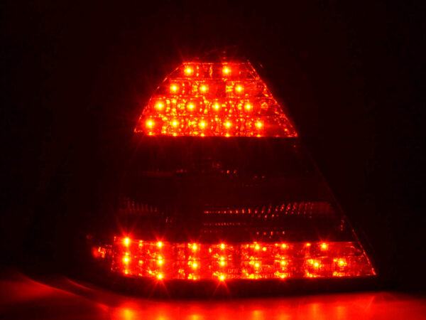 Kit feux arrière LED Mercedes Classe C W203 Limo 05-07 noir - – Image 5
