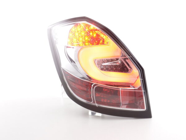 Jeu de feux arrière à LED Skoda Fabia 5J 5 portes. 07-10 chromé - – Image 2