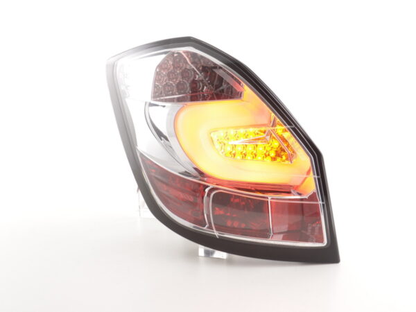 Jeu de feux arrière à LED Skoda Fabia 5J 5 portes. 07-10 chromé - – Image 3