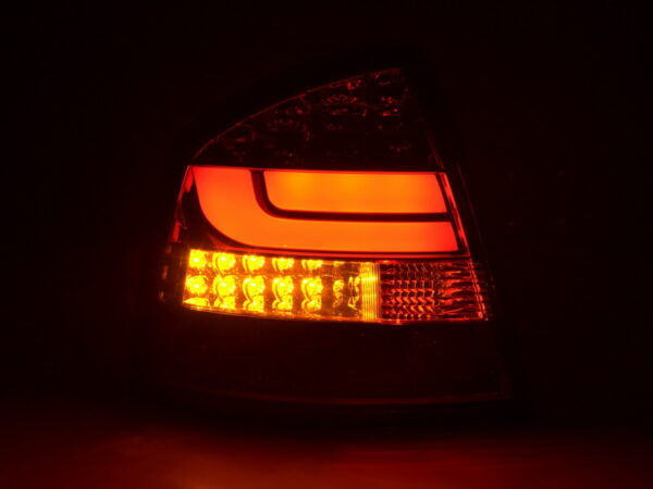Set feux arrières LED Skoda Octavia 1Z Limo 05-12 rouge / clair - – Image 4