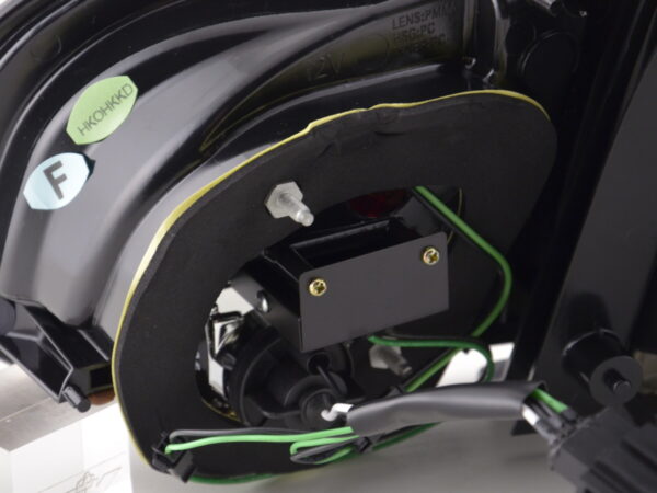 Kit feux arrières à LED VW Golf 6 type 1K 2008-2012 rouge / noir pour conduite à droite - – Image 7