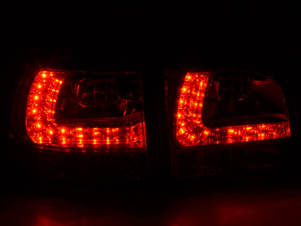 Kit feux arrières LED VW Touareg type 7L 03-09 chrome - – Image 4