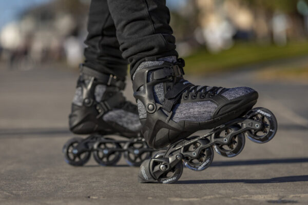 Patins à roulettes en ligne patins à roues alignées Phuzion Radon Enzo 90 83A noir taille 44 - Powerslide – Image 14