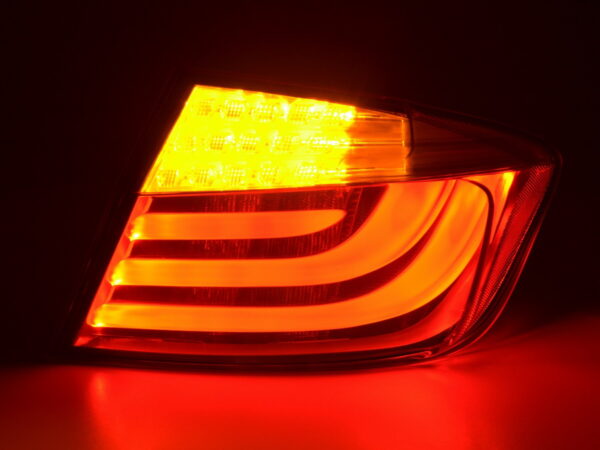 Pièces d'usure feu arrière LED droite BMW 5er F10 Limo 10-13 rouge - – Image 4