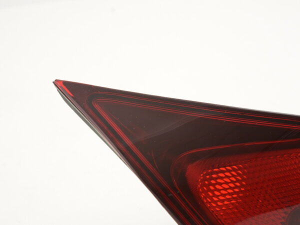 Pièces détachées feu arrière gauche Opel Astra J 2009-2012 noir - – Image 2