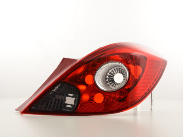 Pièces détachées feu arrière droit Opel Corsa D 06-07 -