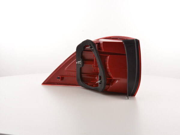 Pièces d'usure feu arrière droit VW Golf 5 - – Image 4