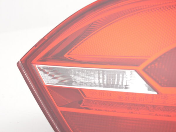 Pièces détachées feu arrière droit VW Jetta 6 2010- - – Image 4