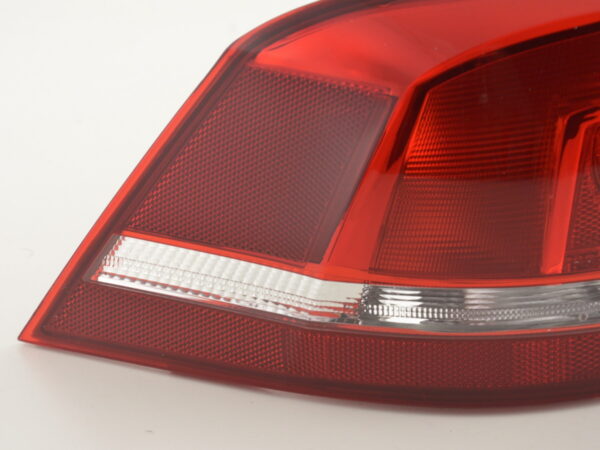Pièces détachées feu arrière gauche VW Passat 3C Sedan 2010- rouge / clair - – Image 4